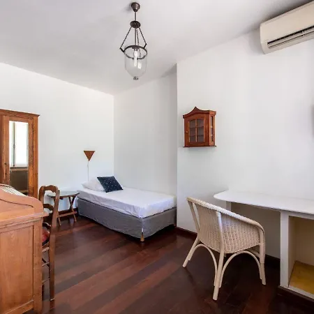 Spacious In Valmer With Private Pool